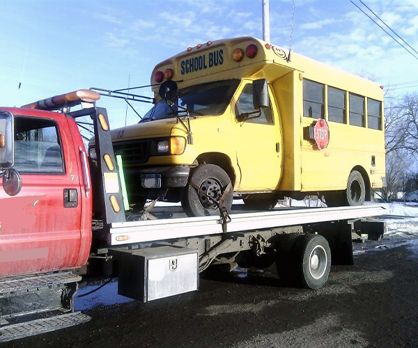 Bus Towing and Medium Duty Towing in Bellevue, Washington State - Affordable RV tow truck near me